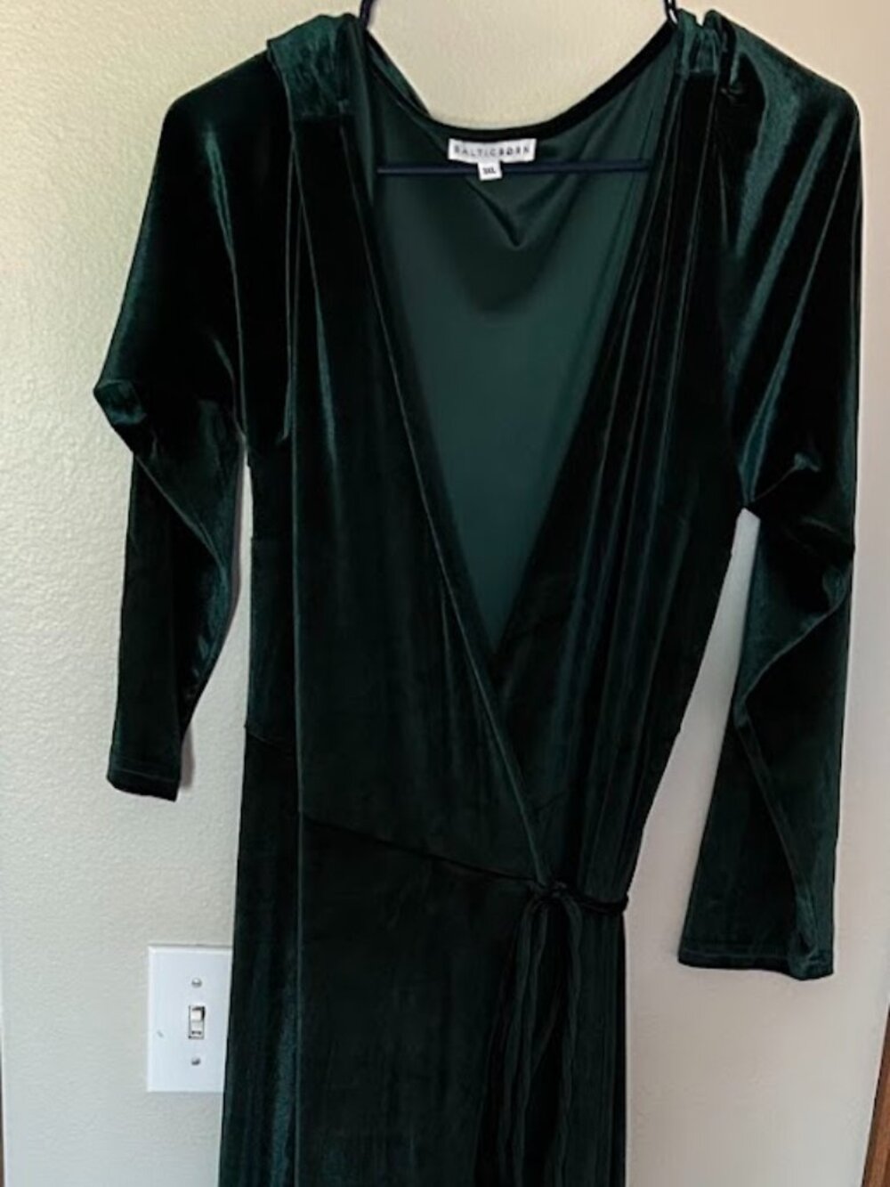 Baltic Born Dark Green Velvet Long Sleeve Wrap Dress 3X